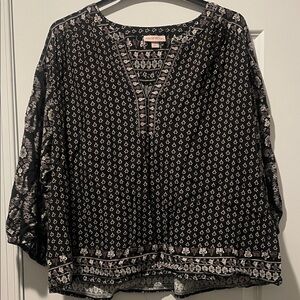 Knox Rose Black and White Boho Blouse
